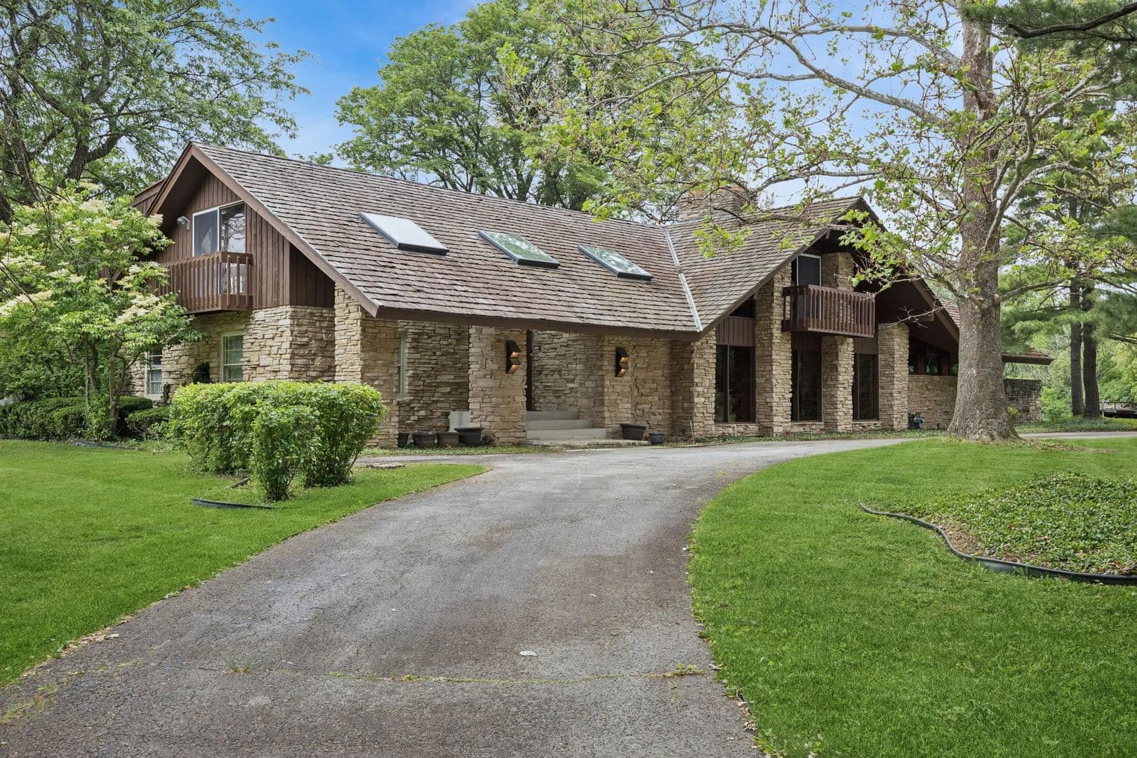 Property from 8080 Wolf Road - KW - Burr Ridge, Illinois, 60527
