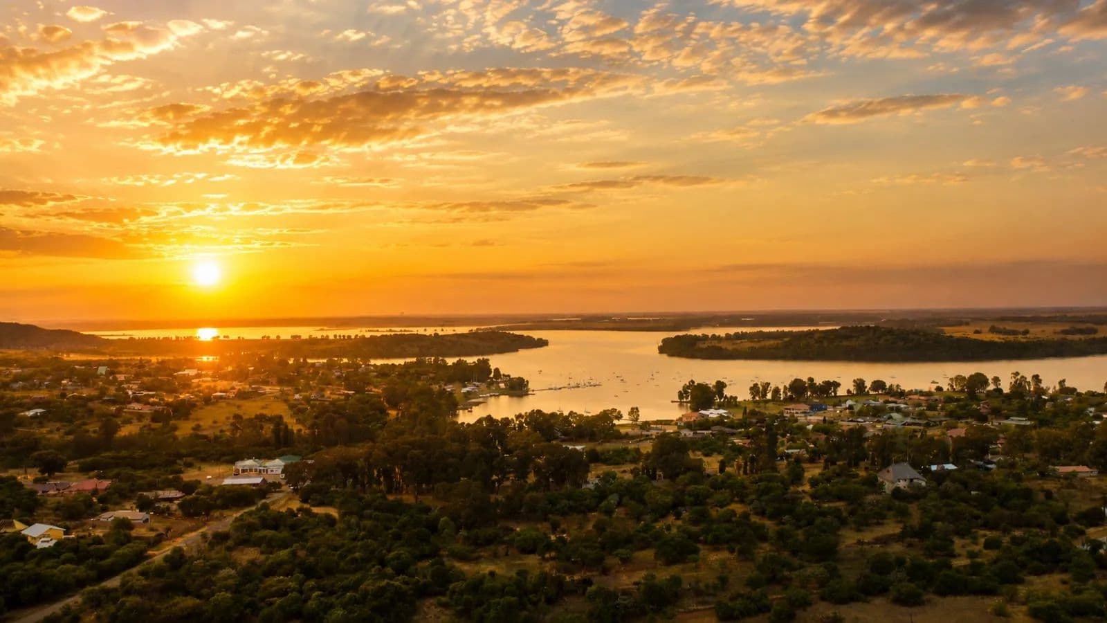 2610 Acres of Land for Sale in Vaal Marina, Gauteng - land for sale