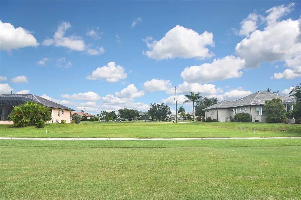 Vacant Land in Punta Gorda - Punta Gorda, Florida, 33950