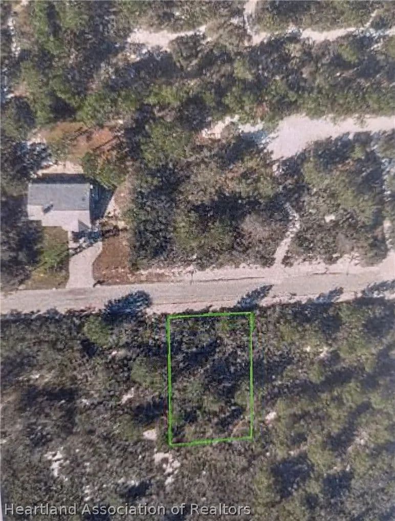 0.23 Acres of Land for Sale in Lake Placid, Florida - Lake Placid, Florida, 33852