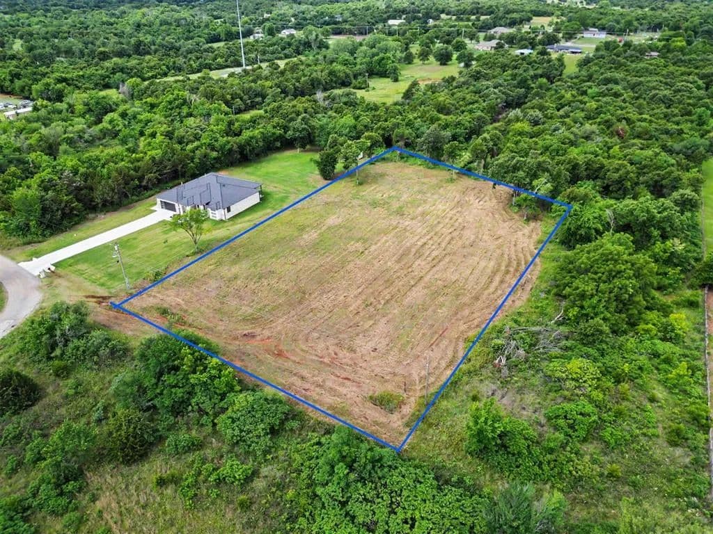 0.75 Acres of Land for Sale in Spencer, Oklahoma - Spencer, Oklahoma, 73084