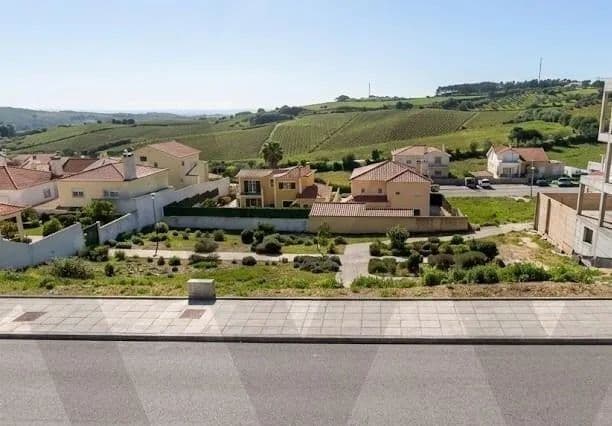 518 Acres of Land for Sale in Encarnação, Mafra - land for sale