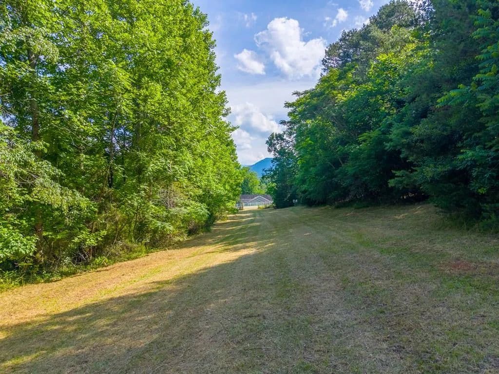 Property from 581 Gibson Cove Rd - KW - Franklin, North Carolina, 28734