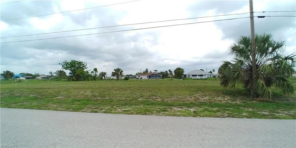 0.23 Acres of Land for Sale in CAPE CORAL, FL - Cape Coral, Florida, 33909