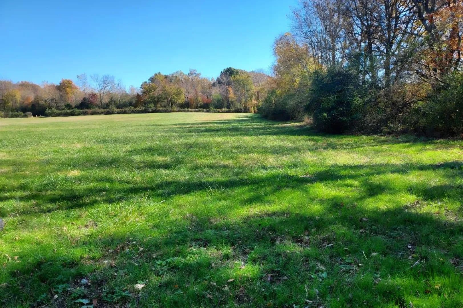 11.42 Acres of Land for Sale in Leoma, Tennessee - Leoma, Tennessee, 38468