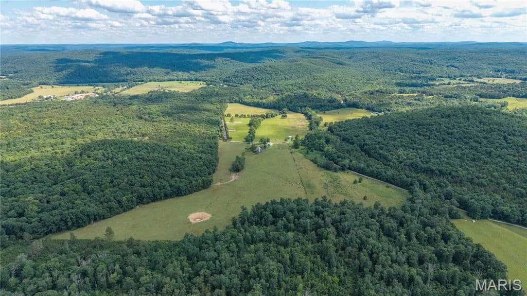 93 Acres of Land for Sale in Arcadia, MO - Arcadia, Missouri, 63621