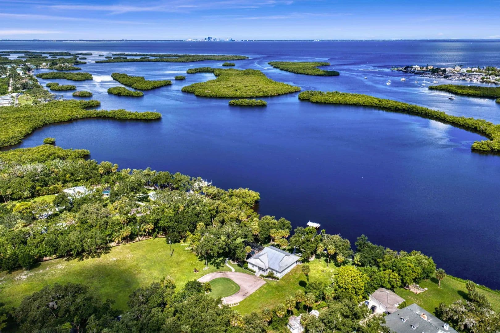Little Manatee River Retreat - Ruskin, Florida, 33570