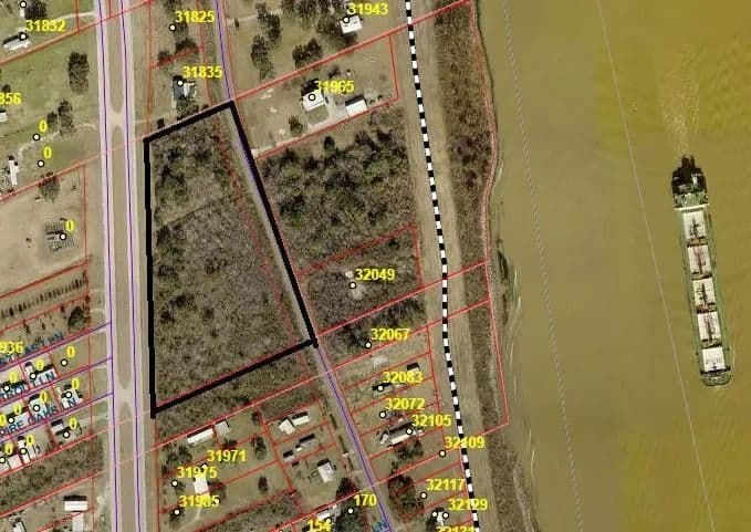 Vacant Land in Buras - Buras, Louisiana, 70041