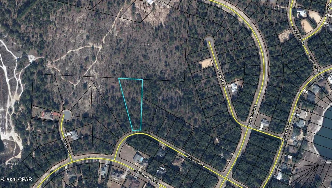 1.36 Acres of Land for Sale in Chipley, FL - Chipley, Florida, 32428