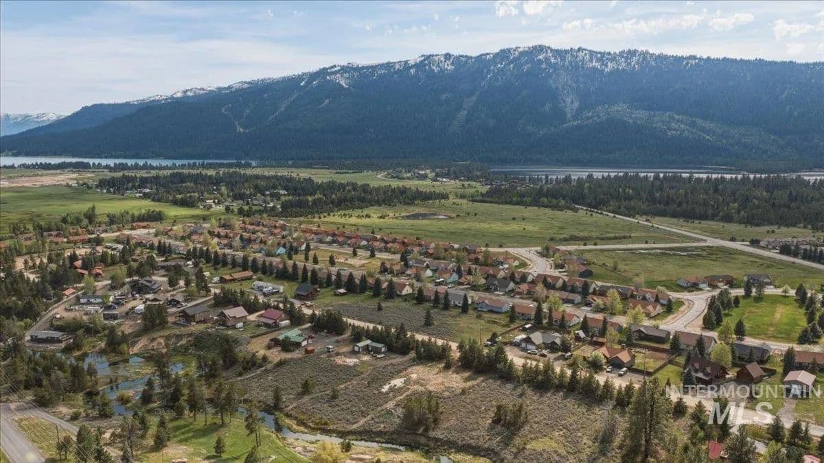 Property from 13124 Cameron Dr - KW - Donnelly, Idaho, 83615