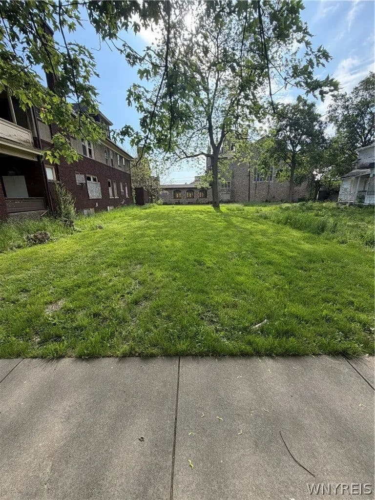 Property from 736 8th Street - KW - Niagara Falls, New York, 14301