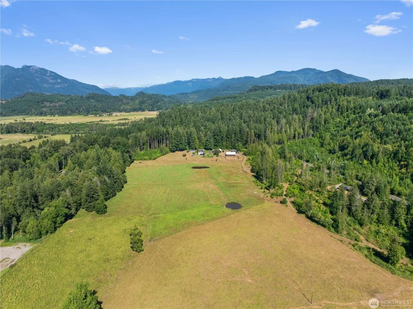 Randle Farm with multiple homes & ABB - Randle, Washington, 98377