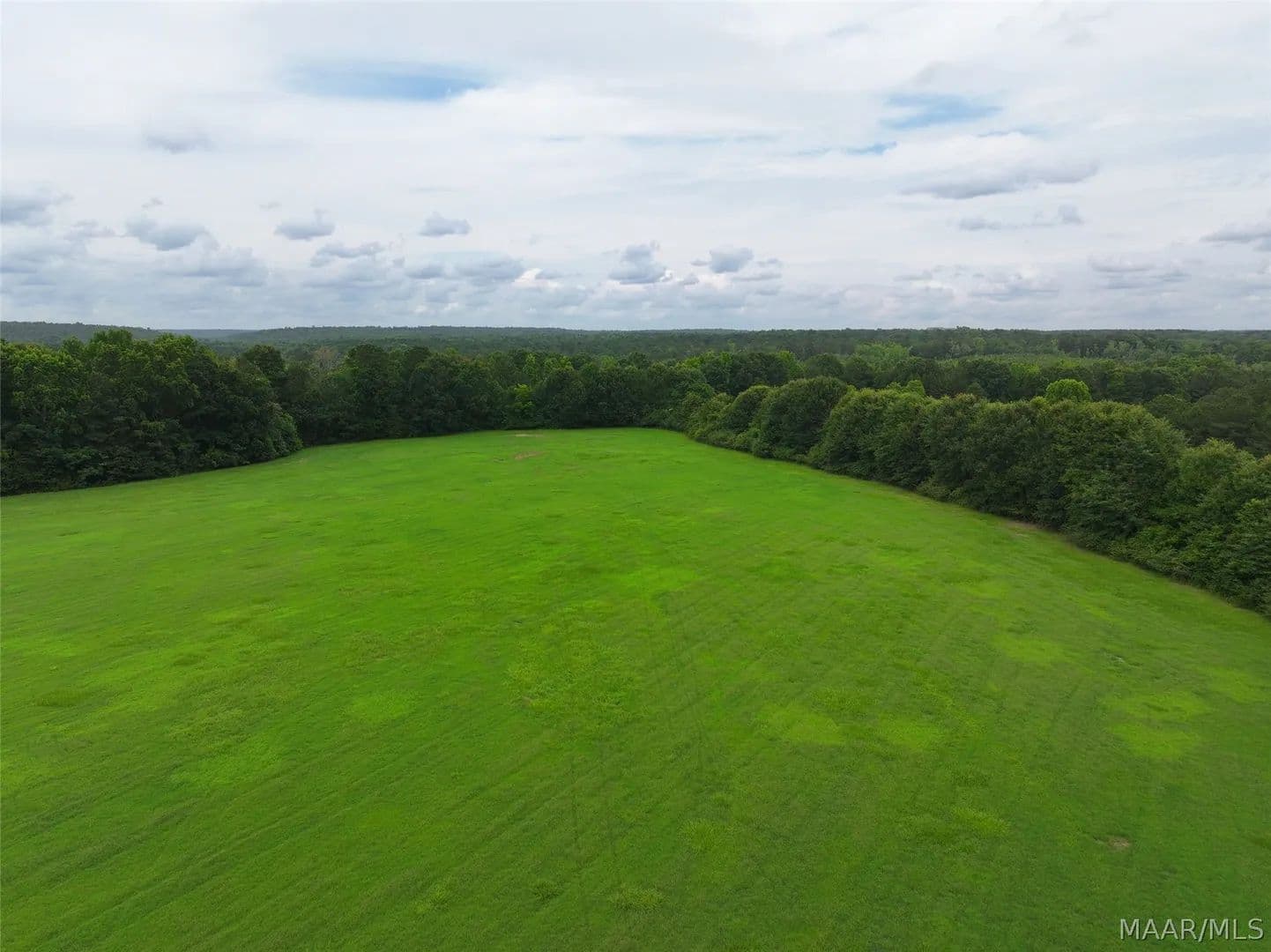 Property from 9 Highway 14 Highway - KW - Notasulga, Alabama, 36866