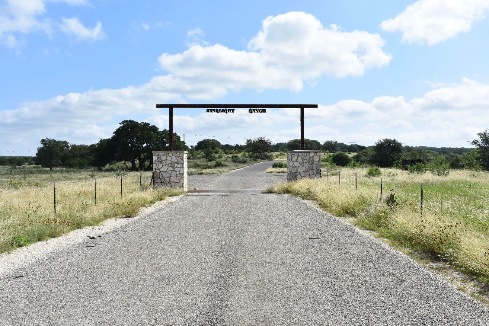 20 acres - Starlight Ranch - Junction, Texas, 76849
