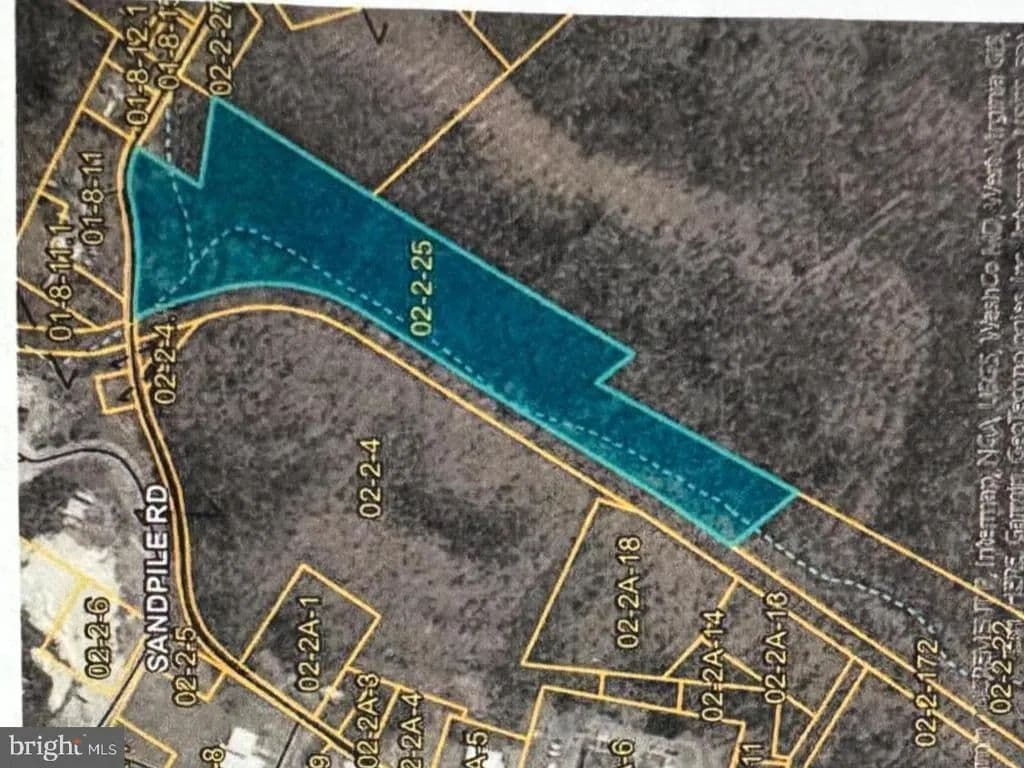 14 Acres of Land for Sale in BERKELEY SPRINGS, WV - Berkeley Springs, West Virginia, 25411