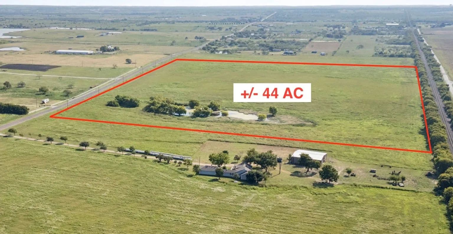 Property from 44 AC FM 879 - KW - Ennis, Texas, 75119