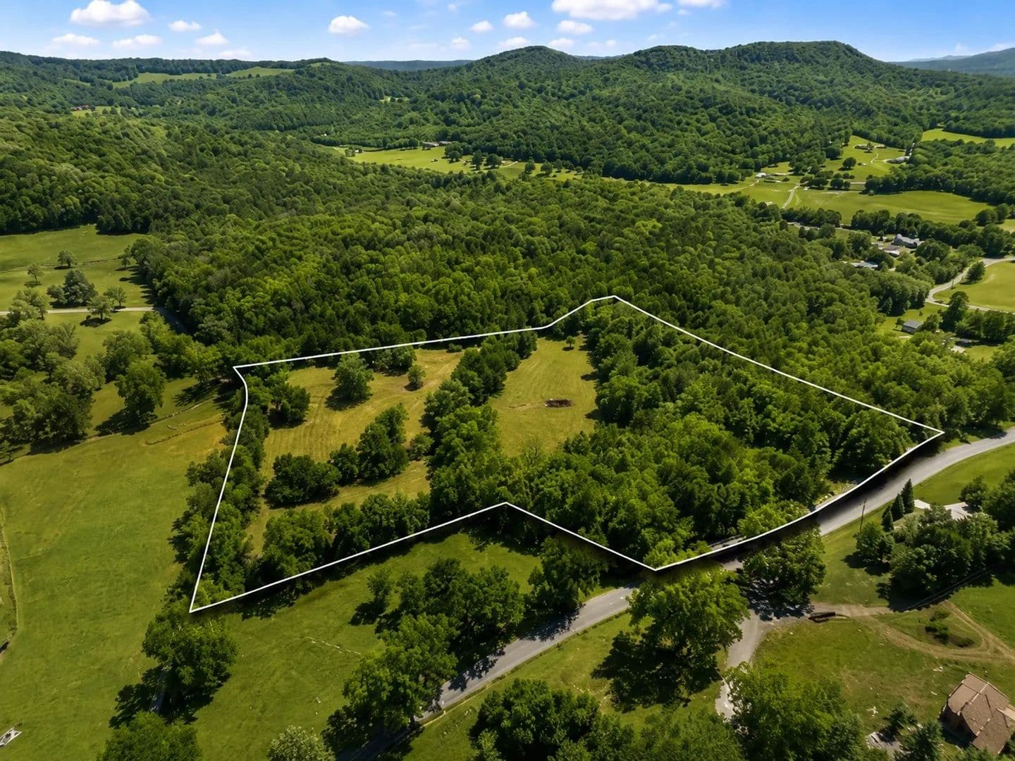 Property from 180 Lake Hollow Rd - KW - Woodbury, Tennessee, 37190