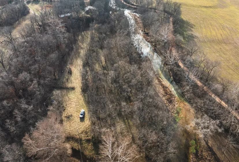 Buffalo Creek Lodge 145