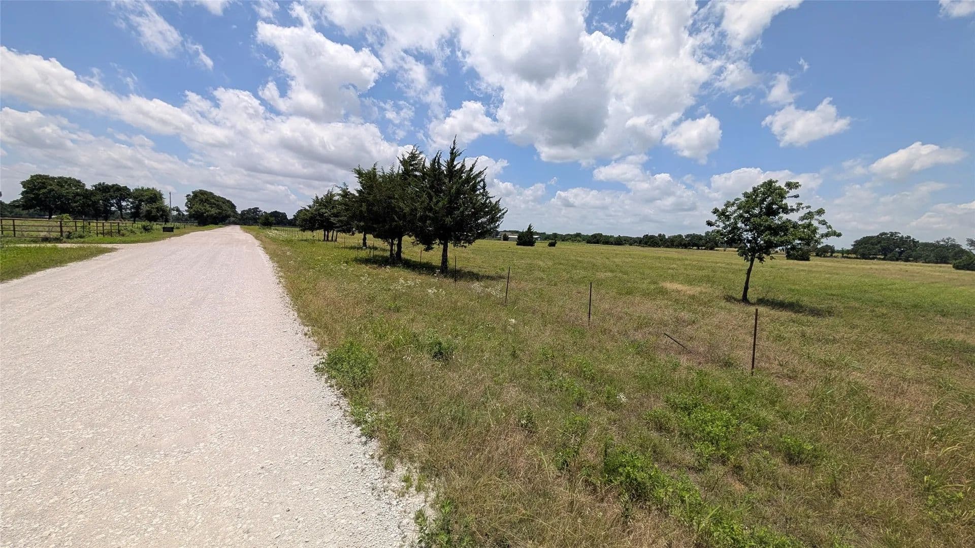 9.73 Acres of Land for Sale in Pilot Point, Texas - land for sale