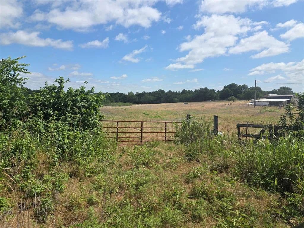 10 Acres of Land for Sale in Cement, Oklahoma - land for sale