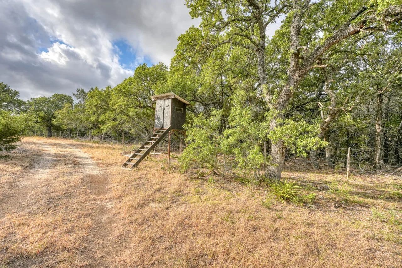 ROLLING OAKS RANCH 56 ACRES - land for sale