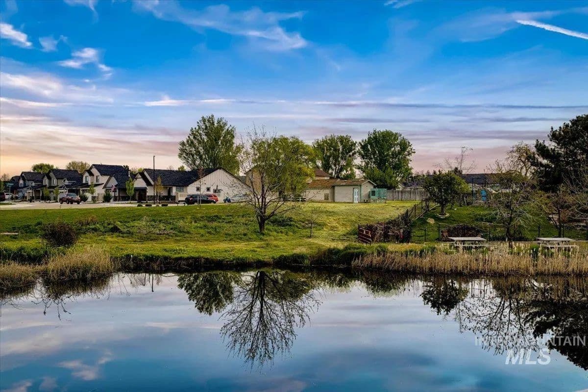 Property from 345 W Winnipeg St - KW - Meridian, Idaho, 83642