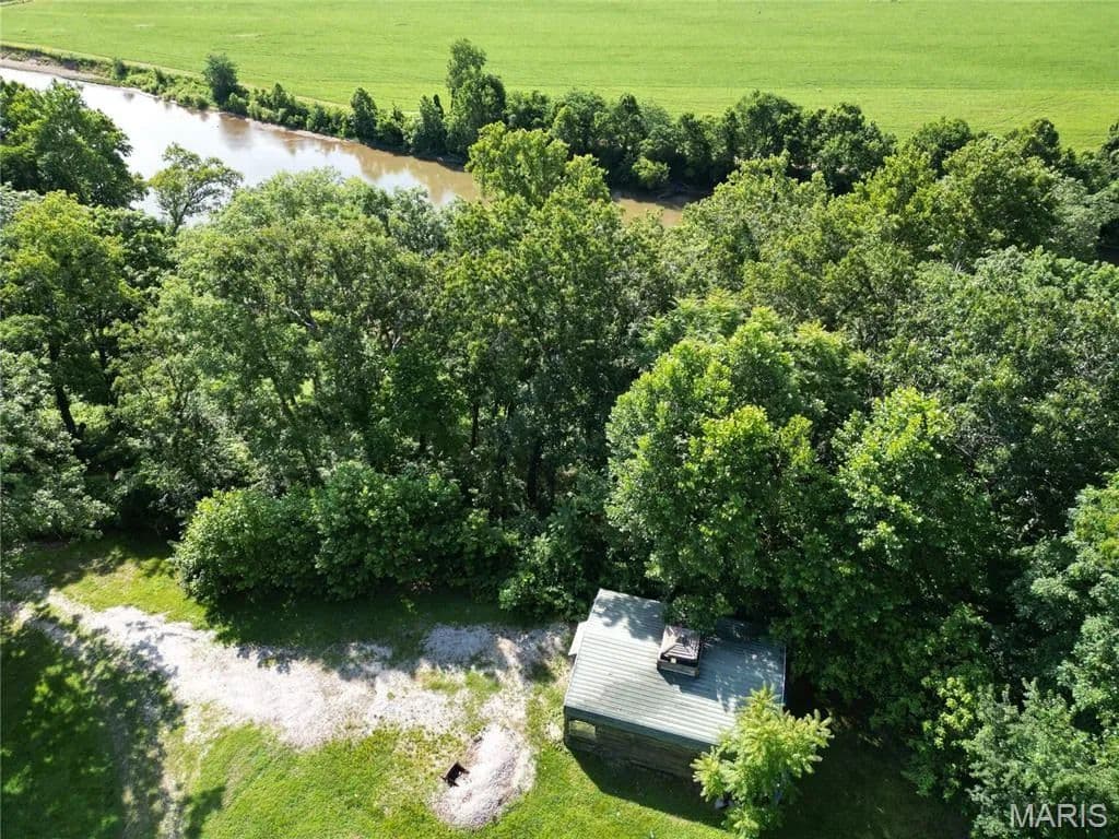 5.6 Acres of Land for Sale in St Clair, MO - Missouri, 63077