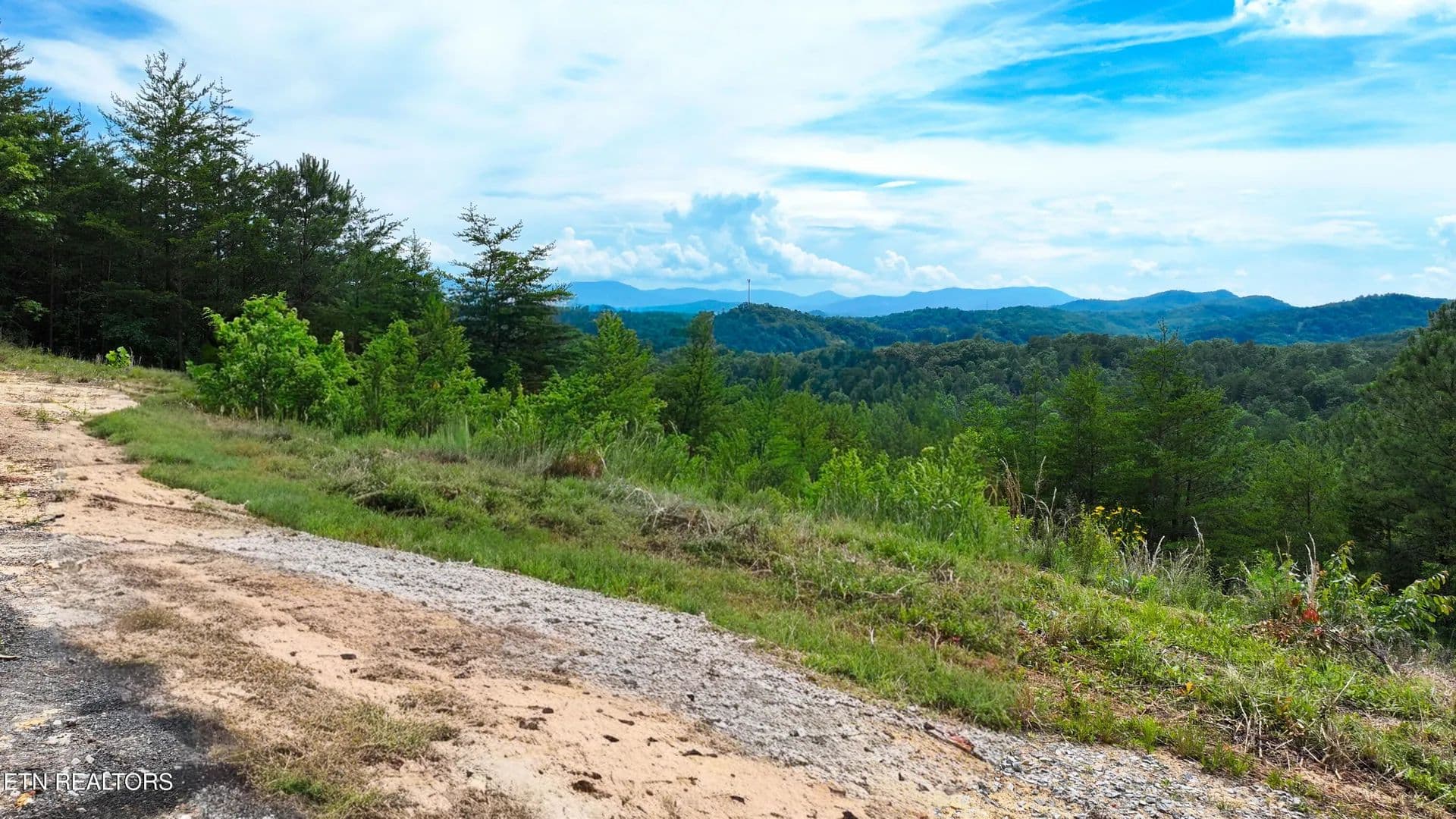 3.83 Acres of Land for Sale in Sevierville, Tennessee - land for sale