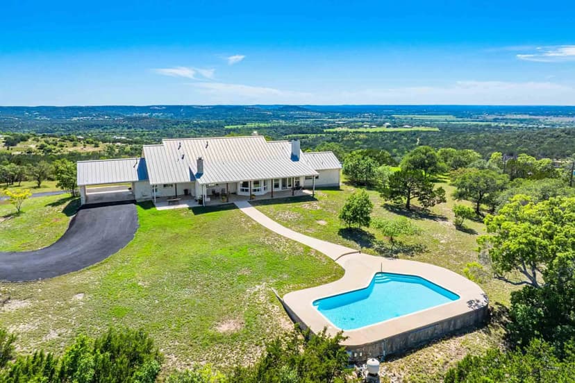 Kendall County | Twin Mountain Ranch | S of Comfort