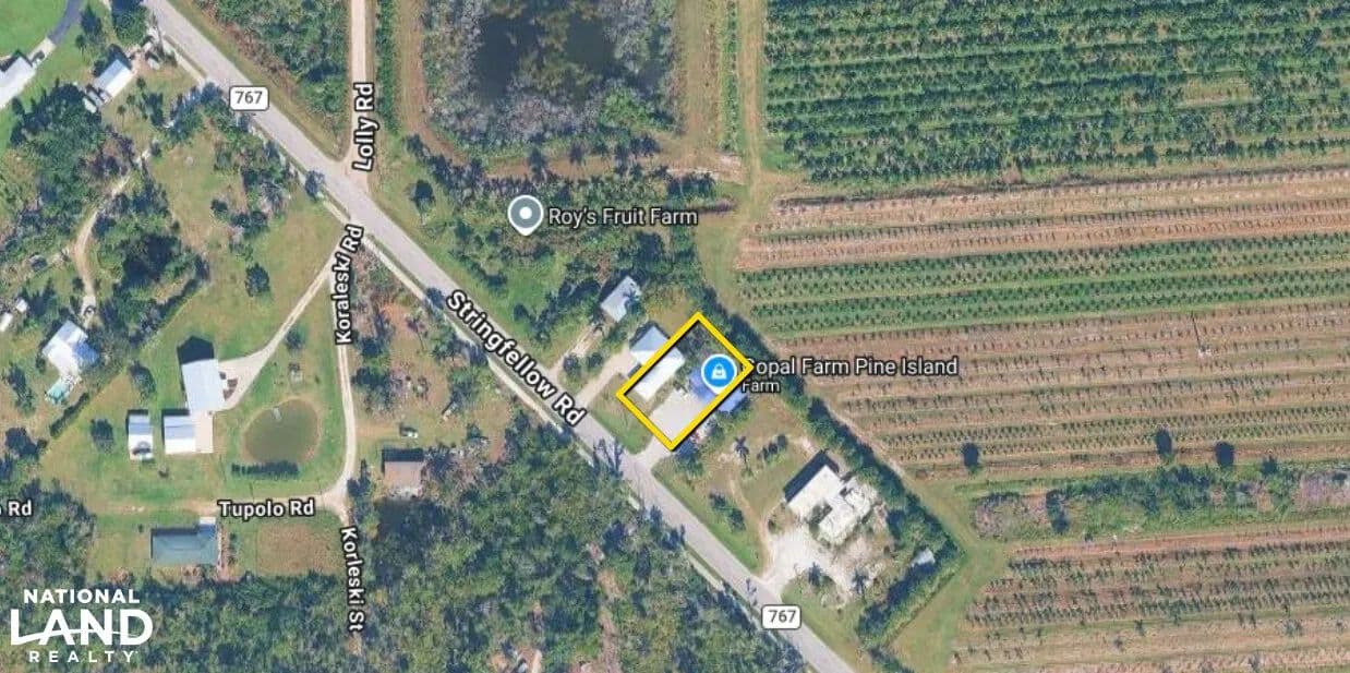Three-Suite Bokeelia Office Building - Bokeelia, Florida, 33922