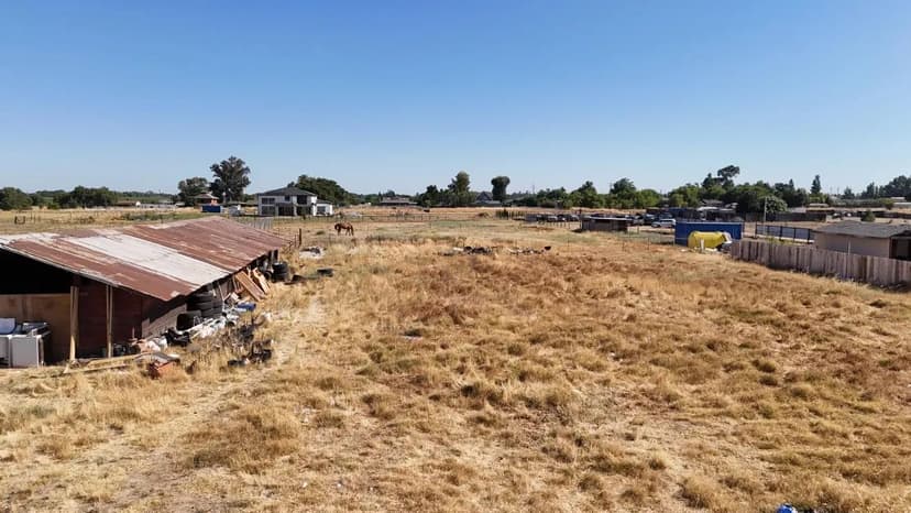 1704 Plumas Arboga Road