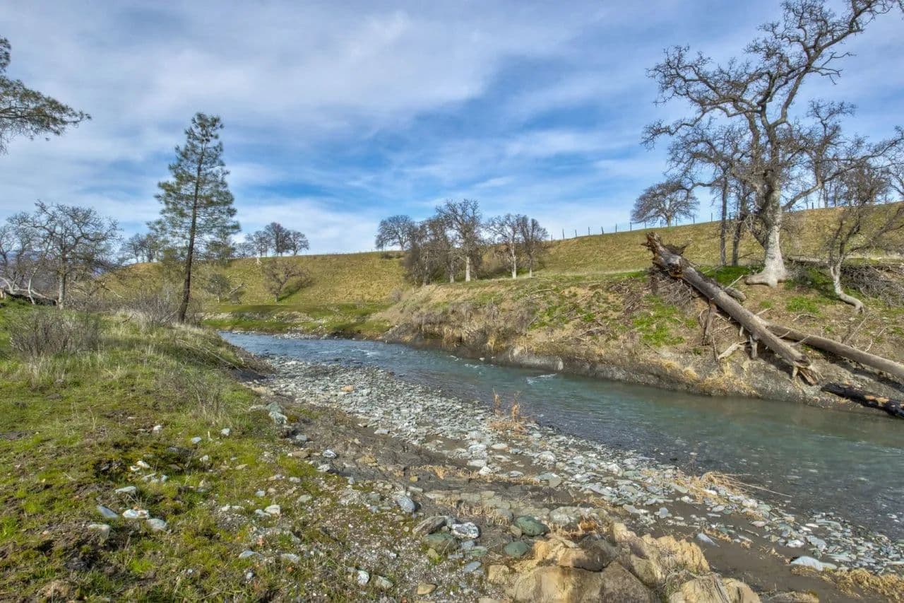 Elk Creek Ranchette - land for sale