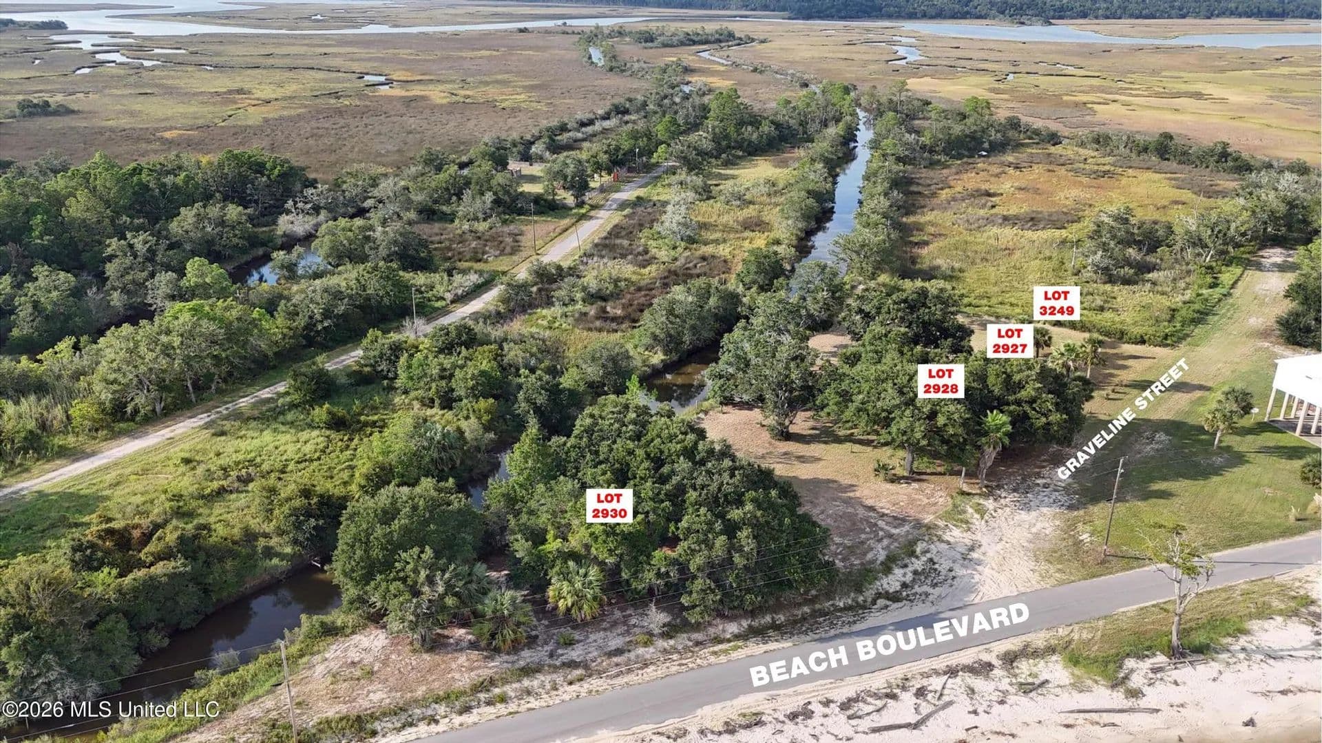 Vacant Land in Ocean Springs - Ocean Springs, Mississippi, 39564
