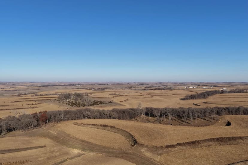 Online Only Land Auction - 873.74 acres Pottawattamie County Iowa