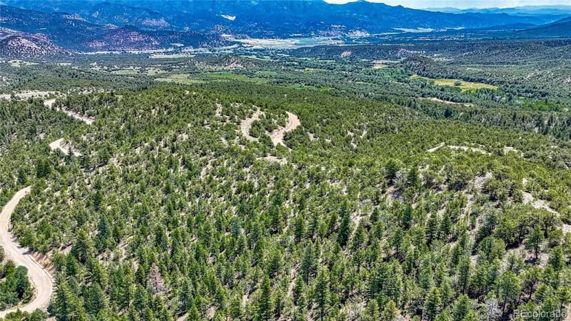 11 Lower Camp Road, Howard, CO 81233