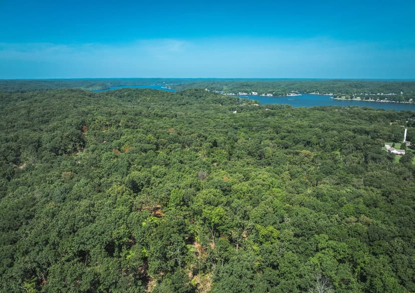 Sunset Shores Ln, Camdenton, MO