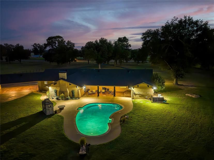 20 Acre North East Texas Estate Ranch