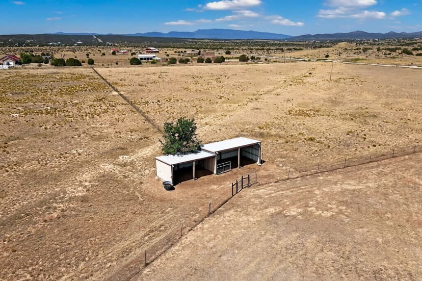 38.8 Acre Equine Estate in the Heart Southern Santa Fe County and Edgewood, NM