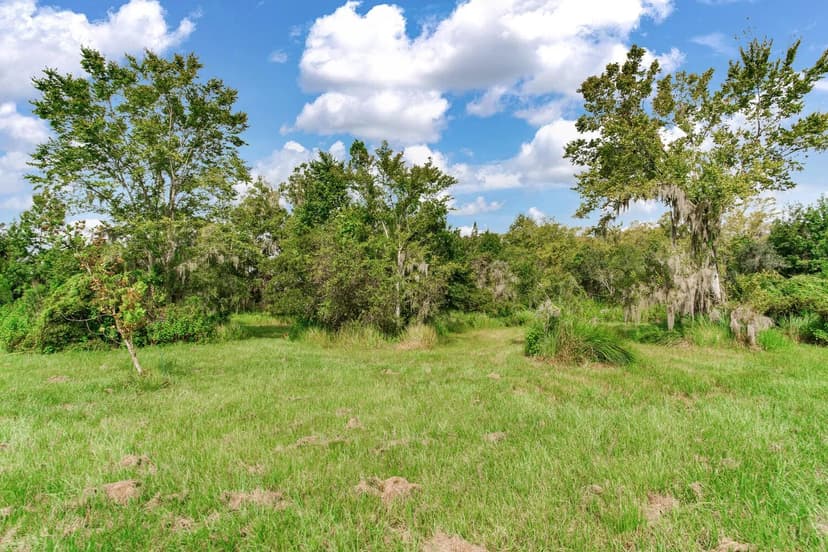 Charming Country Manor