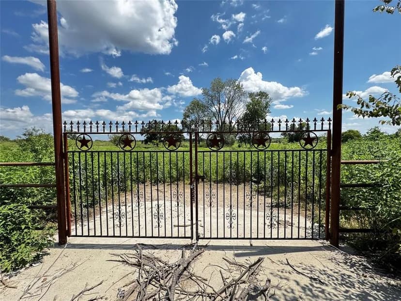 Vacant Land in Seagoville