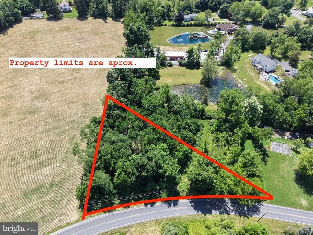 0.13 Acres of Land for Sale in Wernersville, Pennsylvania - Wernersville, Pennsylvania, 19565
