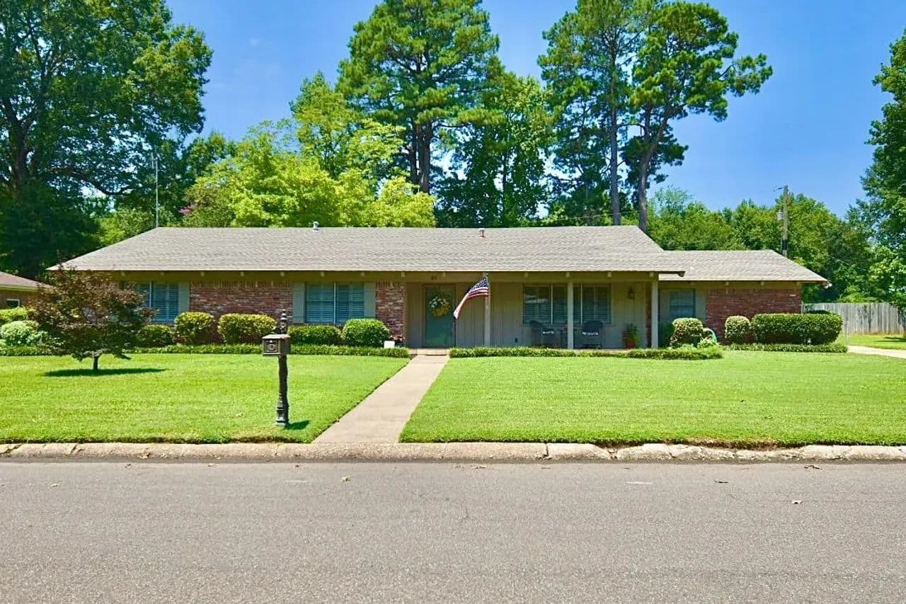 21 Lambeth Rd. - Texarkana, Texas, 75503