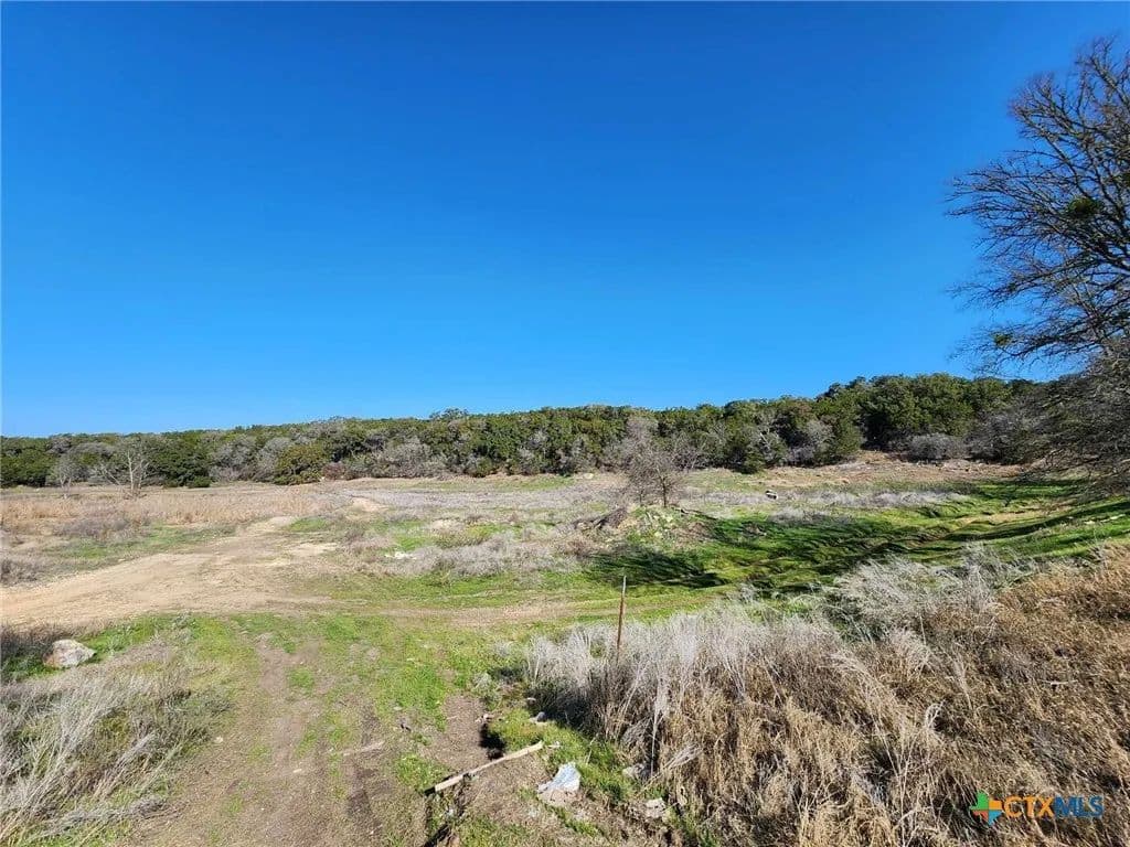 4.1 Acres of Land for Sale in Spring Branch, TX - Spring Branch, Texas, 78070