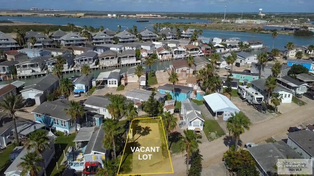 Property from 538 CLAM CIR. - KW - Port Isabel, Texas, 78578