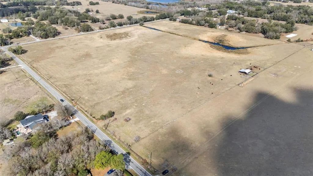 Vacant Land in Lakeland - land for sale