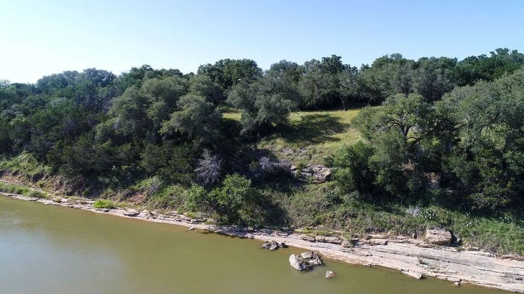 6.5 Acres of Land for Sale in Mineral Wells, TX - Mineral Wells, Texas, 76067