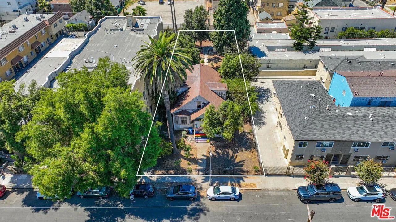 0.23 Acres of Land for Sale in Los Angeles, CA - Los Angeles, California, 90007