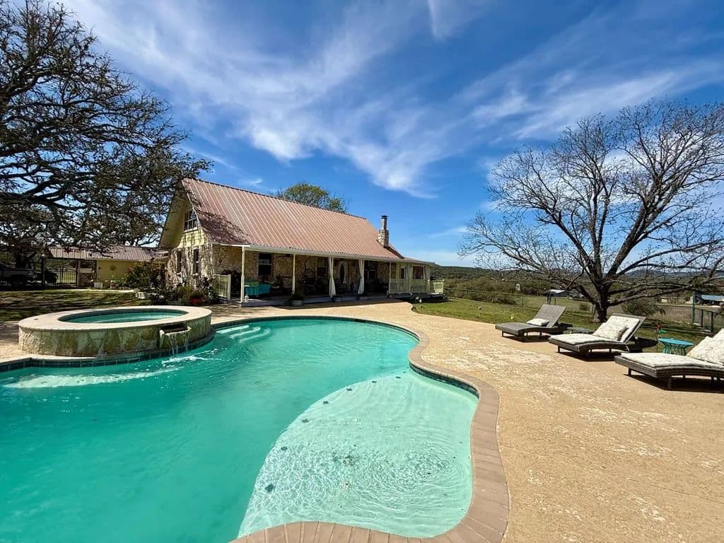 32.39 Acres of Land for Sale in Pipe Creek, Texas - Pipe Creek, Texas, 78063