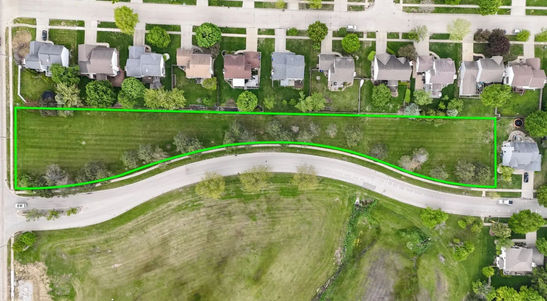 1.59 Acres of Land for Sale in Bloomington, Illinois - Bloomington, Illinois, 61704