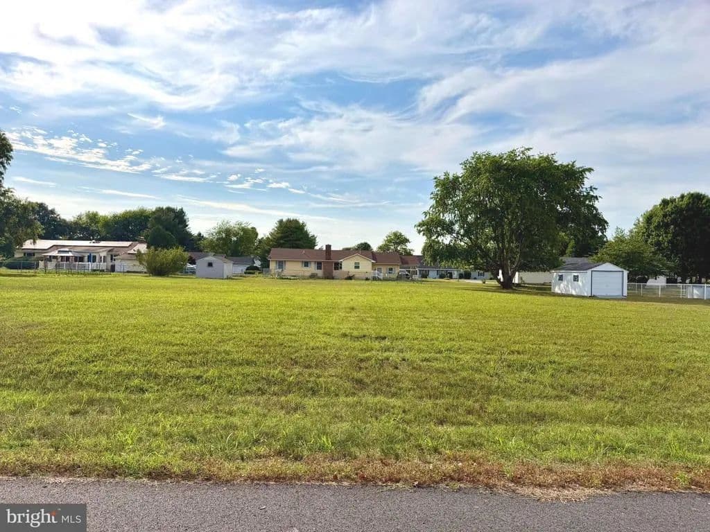 Property from 3 E YORKTOWN ROAD - KW - Milford, Delaware, 19963
